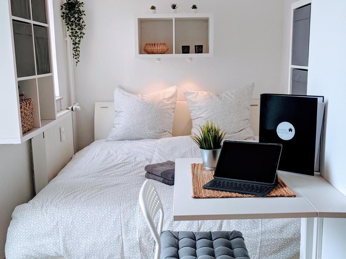 Lenastay L Tiny Apartment - Innenstadt Kaiserslautern Bagian luar foto